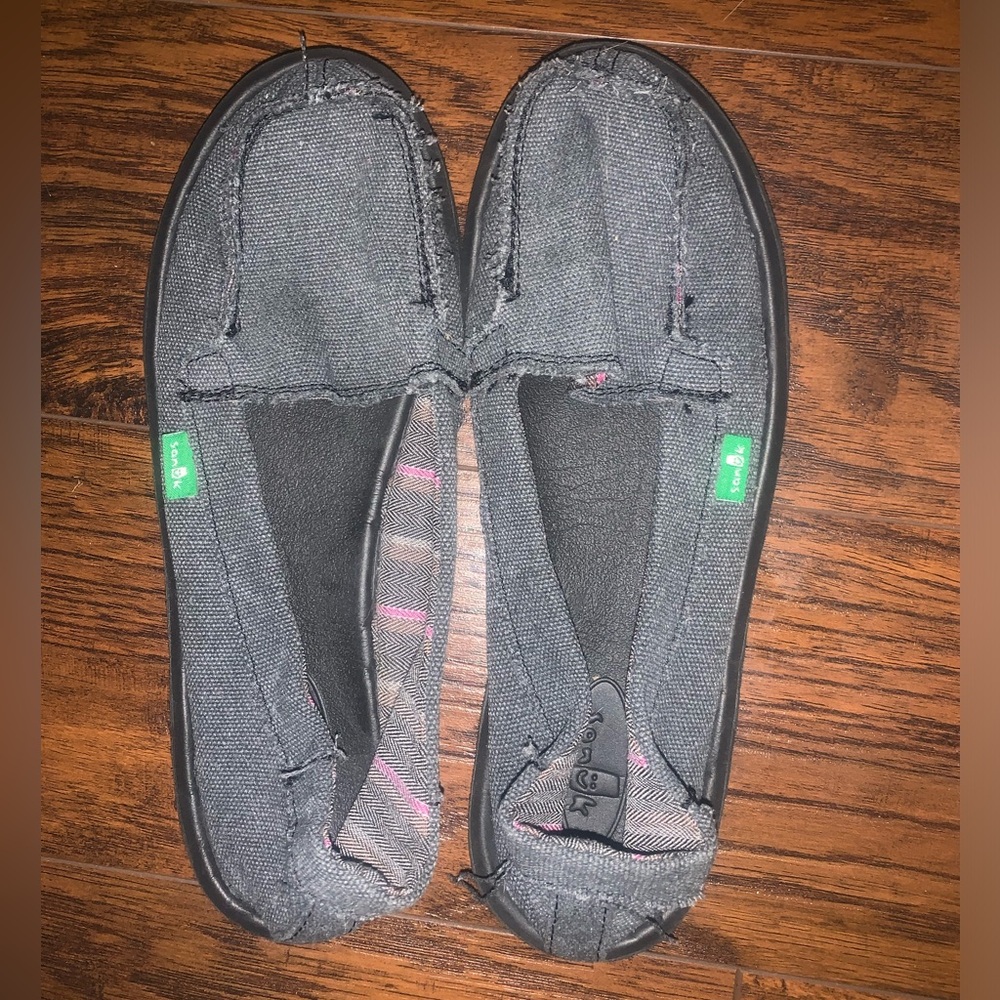Grey Sanuk slide ons
